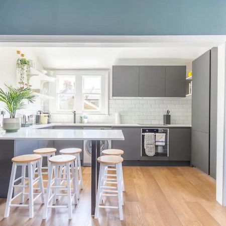 Luxuriously Designed 3 Bedroom Apartment In Clapham London Exterior foto