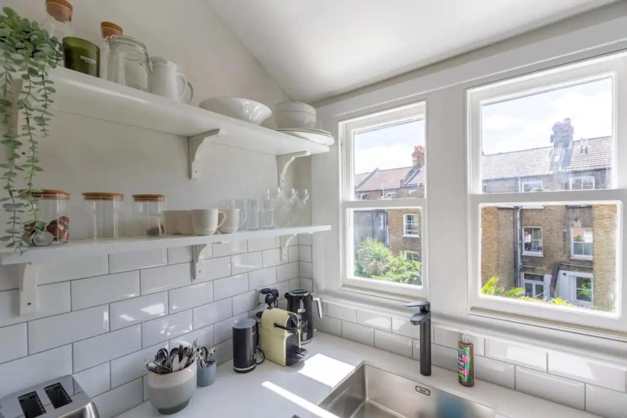Luxuriously Designed 3 Bedroom Apartment In Clapham London Exterior foto